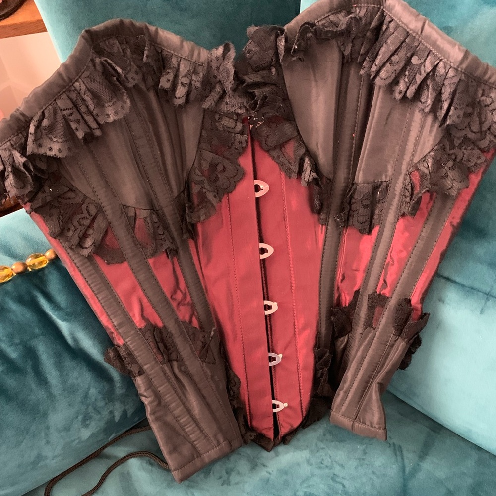 Burlesque corset